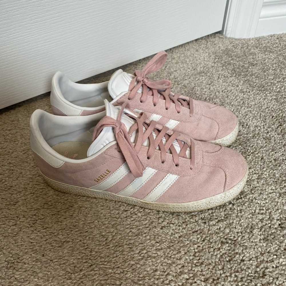 COPY - Adidas Gazelle Icy Pink Suede Shoes. Kids 6.5 / Women’s 8.5